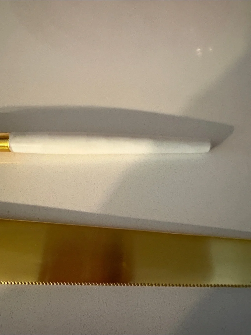 Gold and white cake, cutter and server set excellent condition